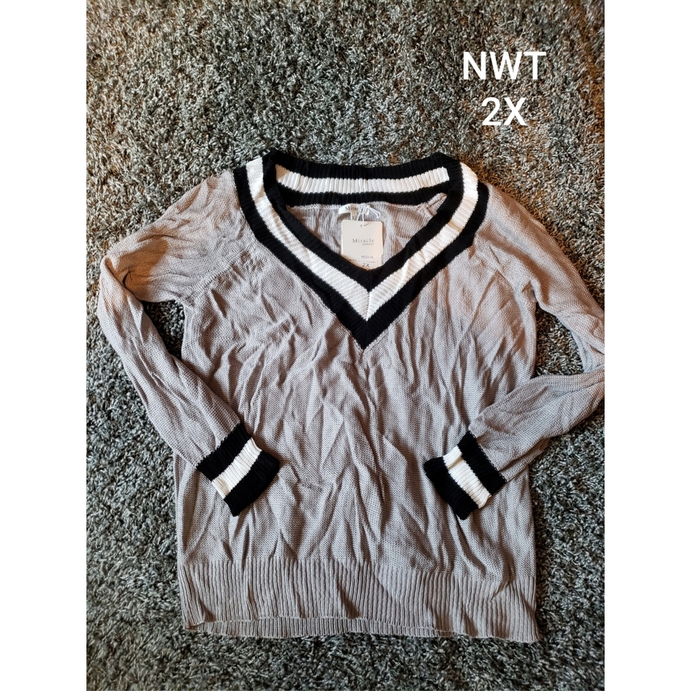 SWEATER
